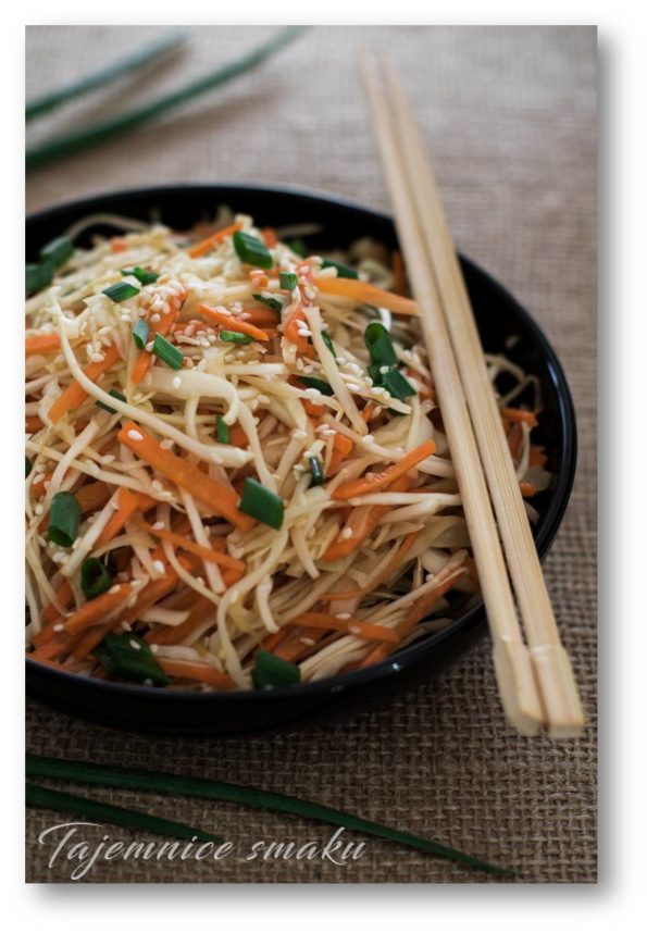 cabbage-salad-with-carrot-sesame-ginger-soy sauce