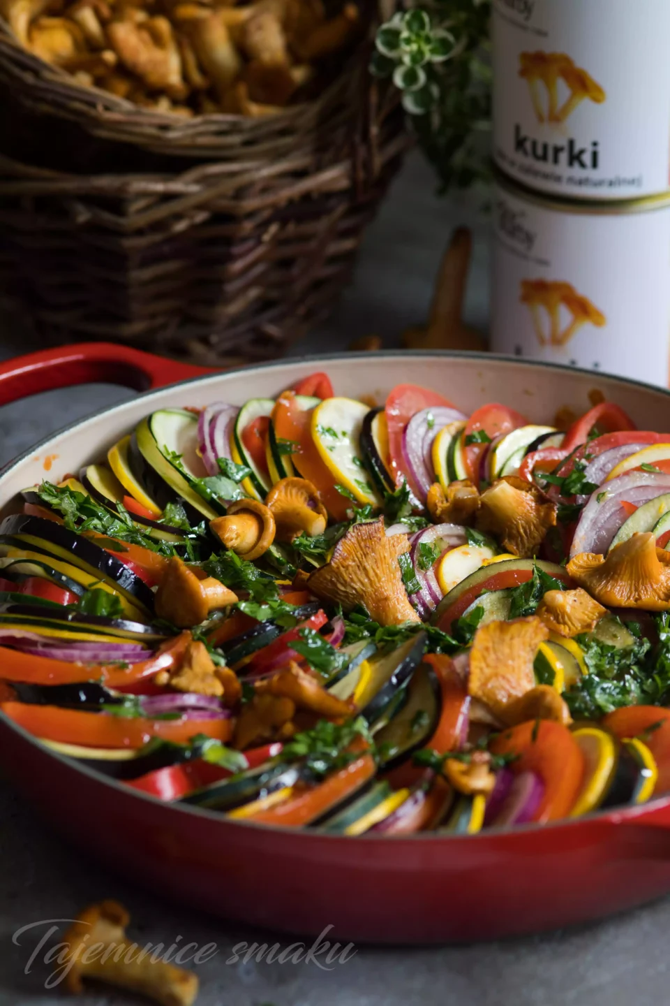 Ratatouille z warzywami i kurkami