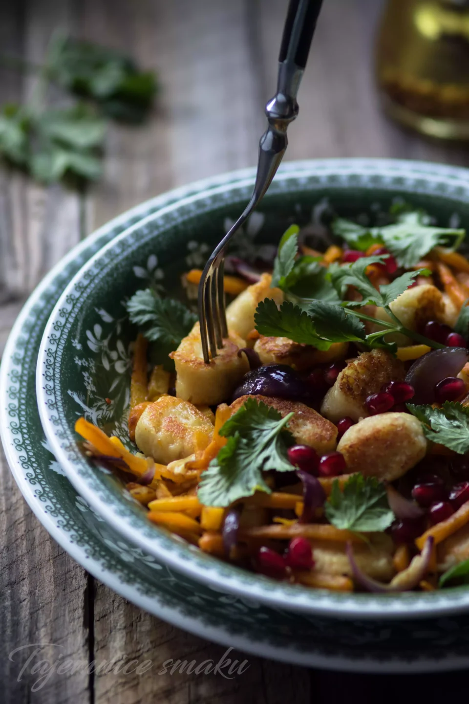 leniwe-kluseczki-z-wedzonym-twarogiem-i-dynia