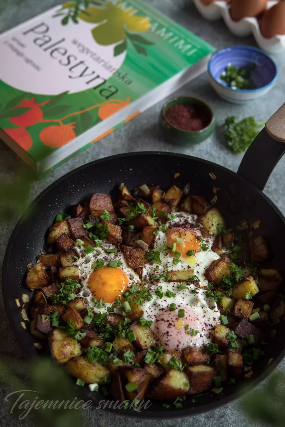 jajka z ziemniakami po palestynsku