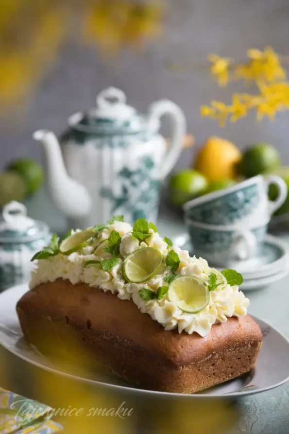 ciasto-z-limonka-mascarpone-i-olejem