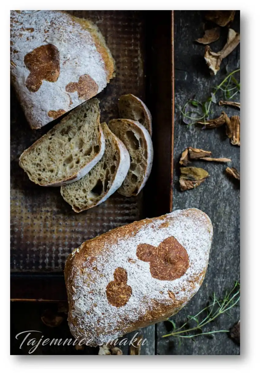 grzybowa-ciabatta-z-tymiankiem
